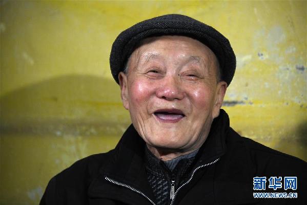 (新华全媒头条·图文互动)(1)锻造领航复兴的中流砥柱——写在“不忘初心、牢记使命”主题教育即将启动之际
